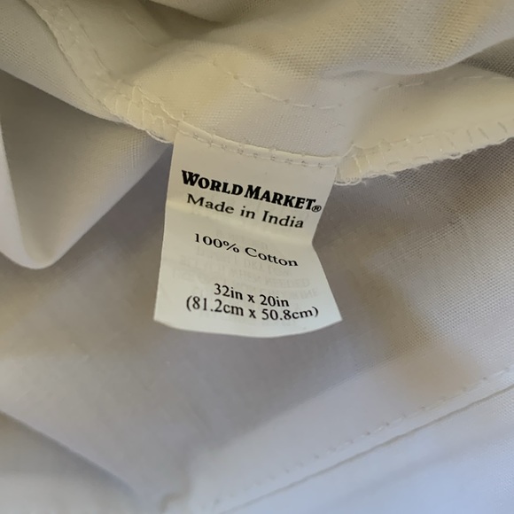 Mr. Claus 🎅 Mrs. Claus King pillowcases ❤️ - Picture 4 of 5